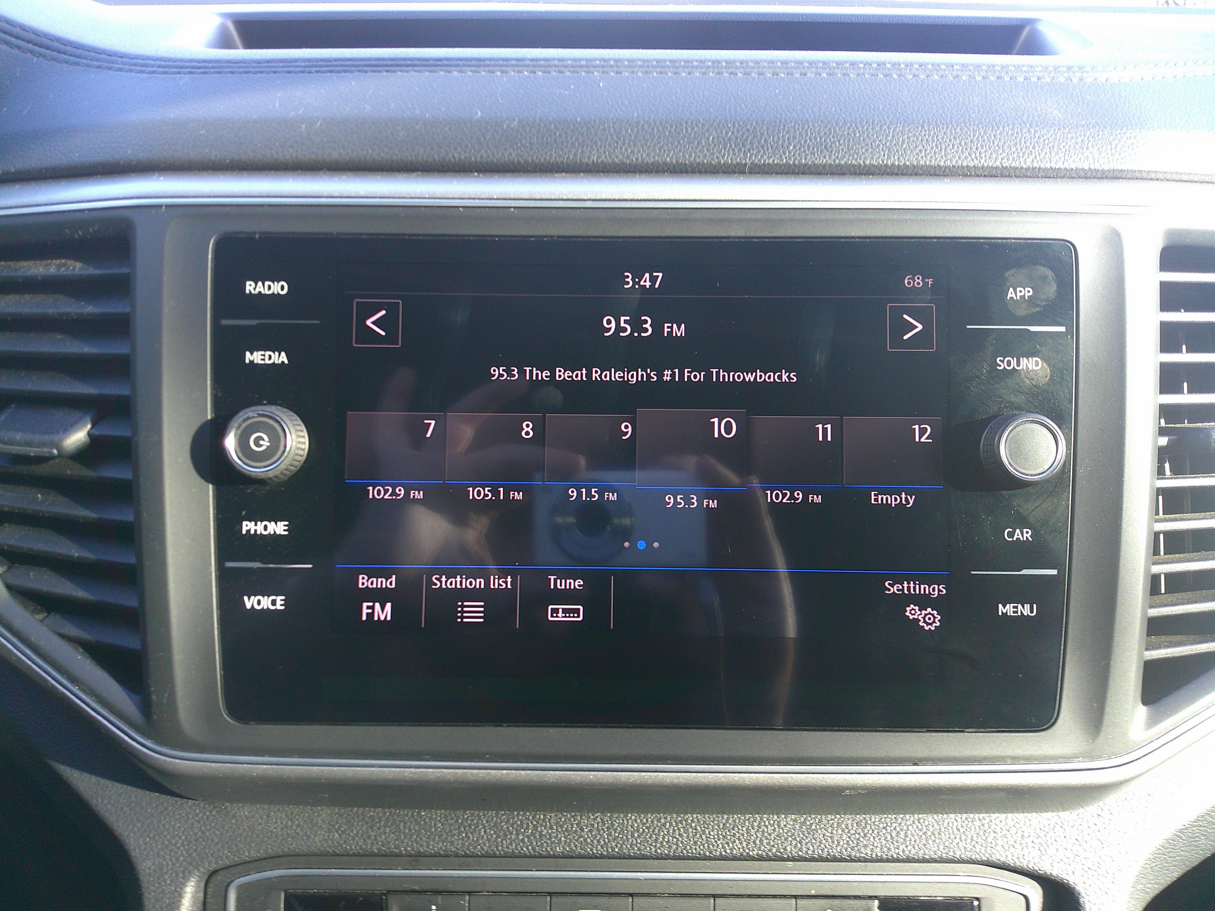 Used 2018 Volkswagen Atlas SE image 23