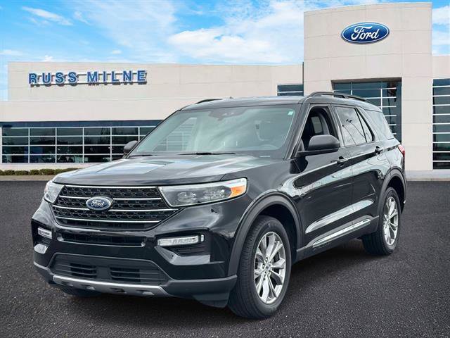 Used 2024 Ford Explorer XLT w/ Equipment Group 202A AWD/4WD image 6