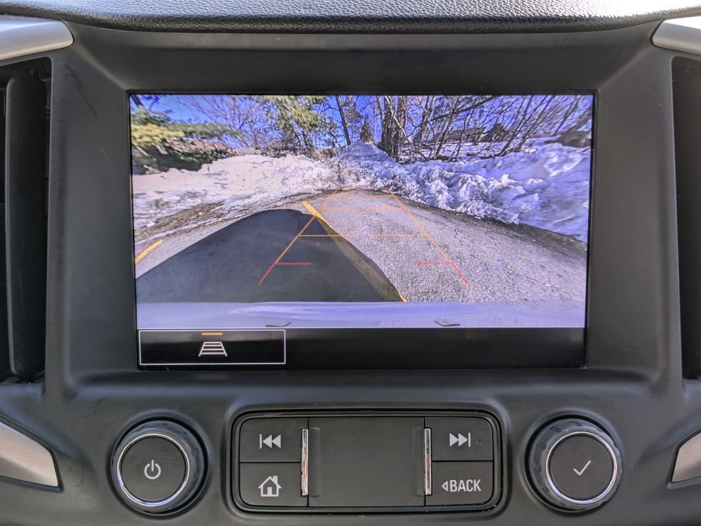 Used 2023 GMC Terrain AT4 image 21