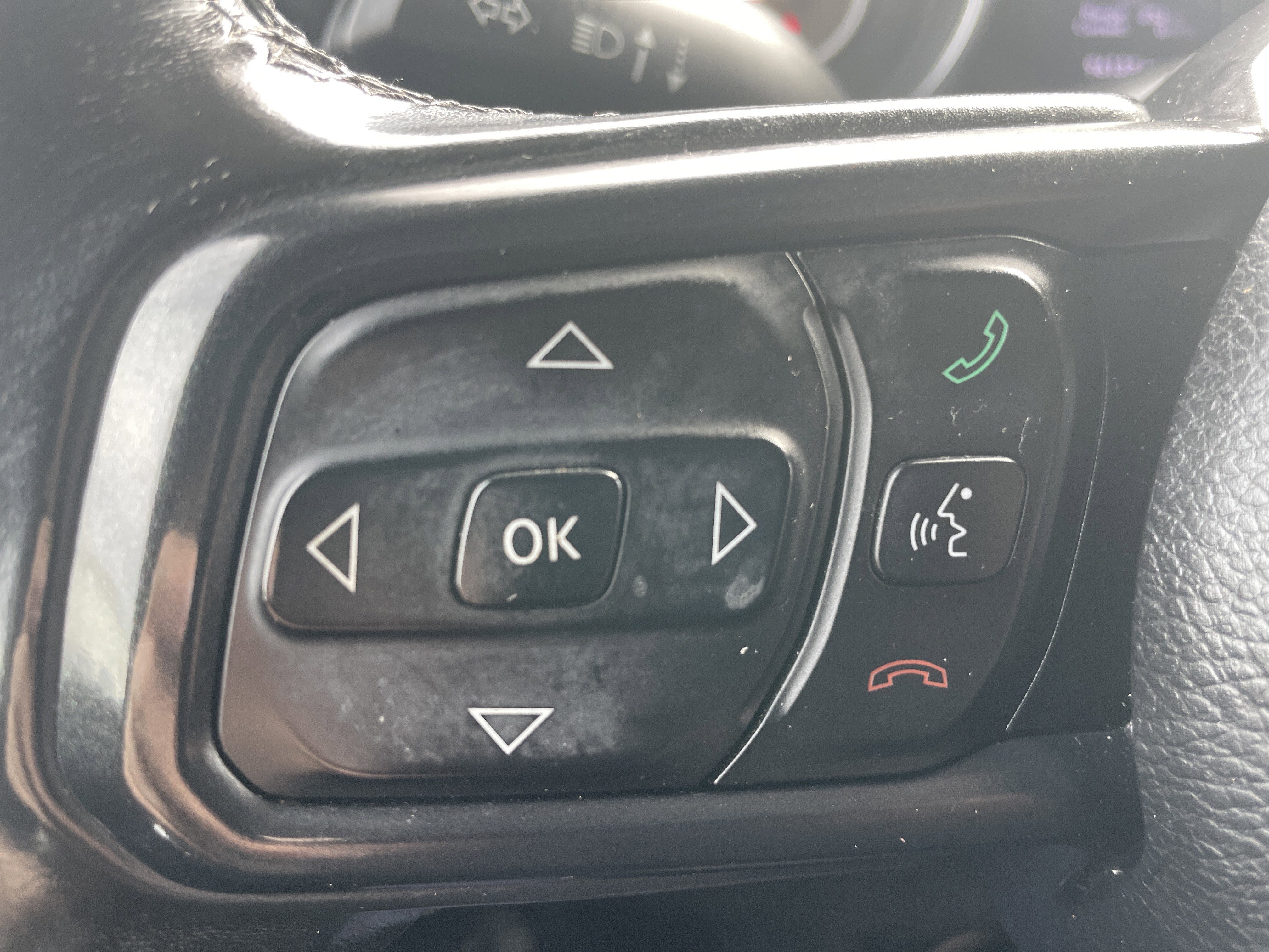 Used 2018 Jeep Wrangler Unlimited Sport S image 41