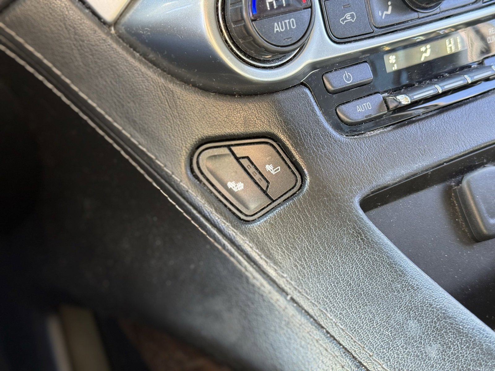 Used 2016 Chevrolet Tahoe LT image 21