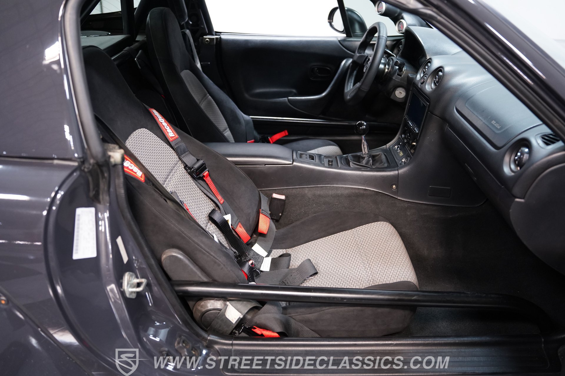 Used 2000 MAZDA MX-5 Miata RWD image 36