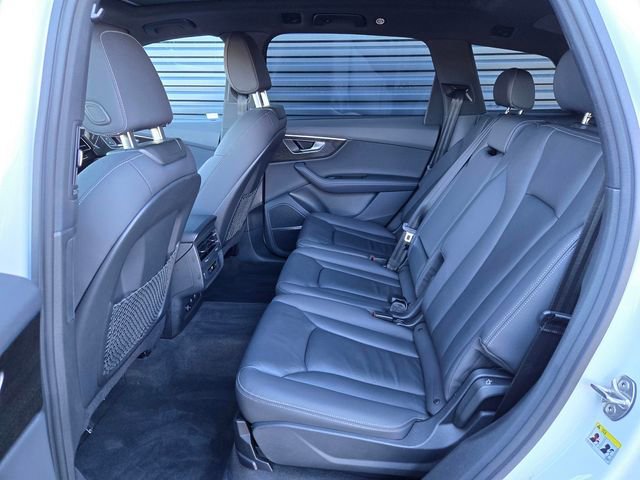 Used 2025 Audi Q7 3.0T Premium Plus image 10
