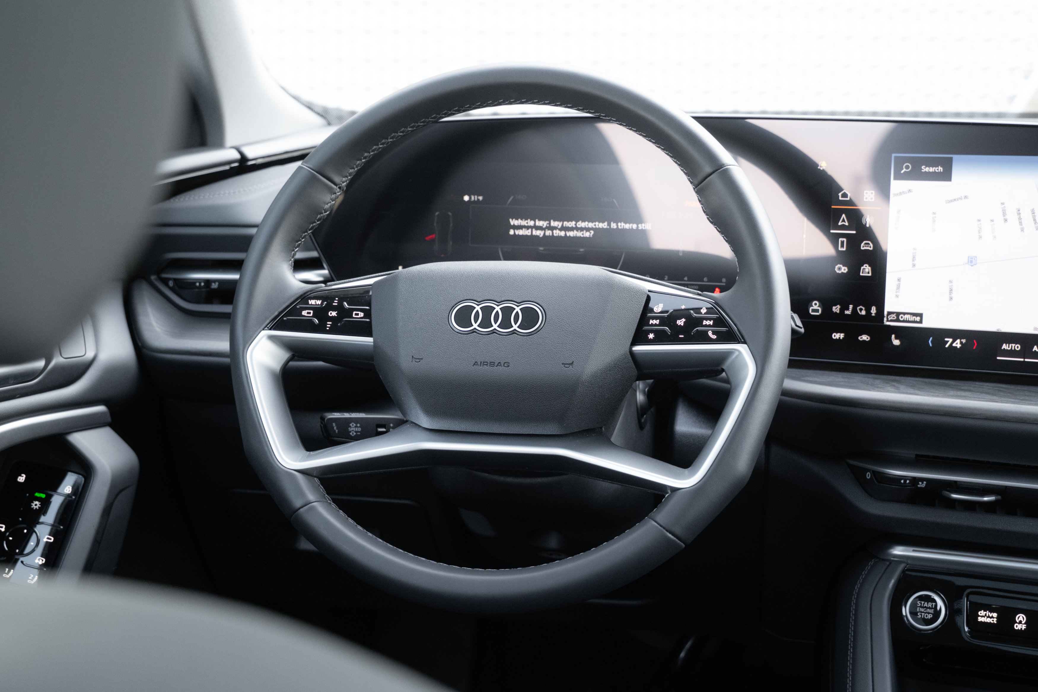 Certified 2025 Audi Q5 Premium w/ Convenience Package AWD/4WD image 9