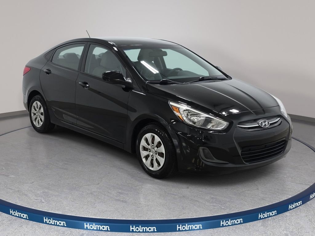 Used 2017 Hyundai Accent SE image 4
