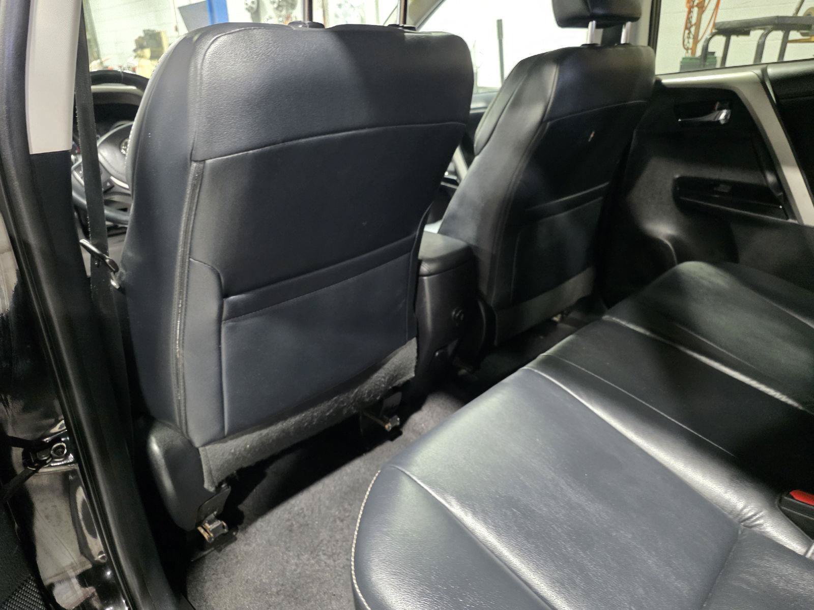 Used 2017 Toyota RAV4 Limited AWD/4WD image 8