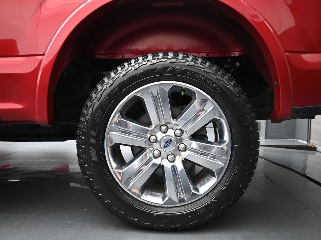 Used 2020 Ford F150 Lariat w/ Equipment Group 502A Luxury AWD/4WD image 16