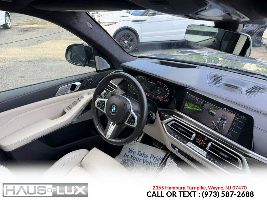 Used 2020 BMW X7 M50i w/ Dynamic Handling Package AWD/4WD image 4