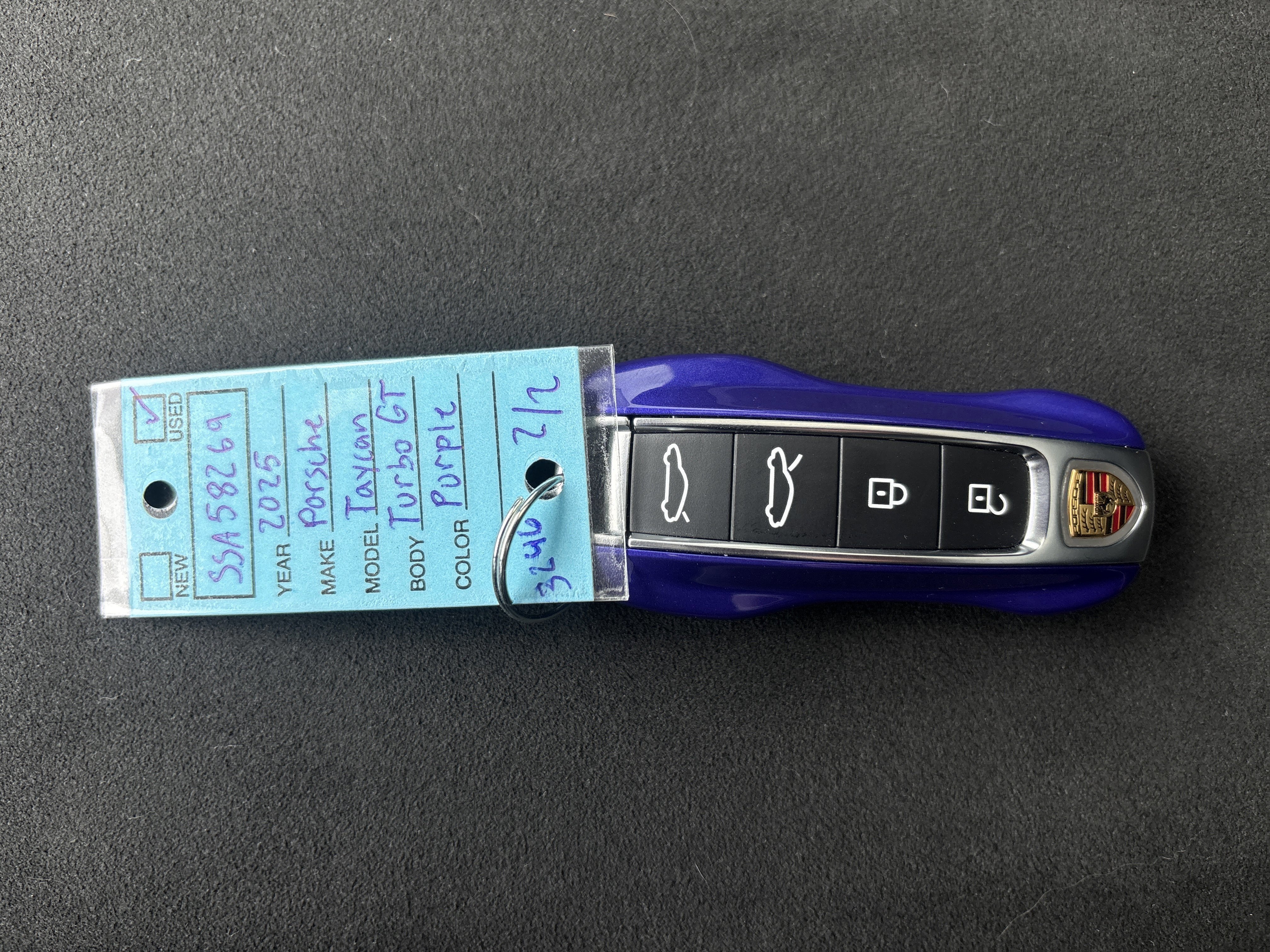 Certified 2025 Porsche Taycan Turbo GT image 21