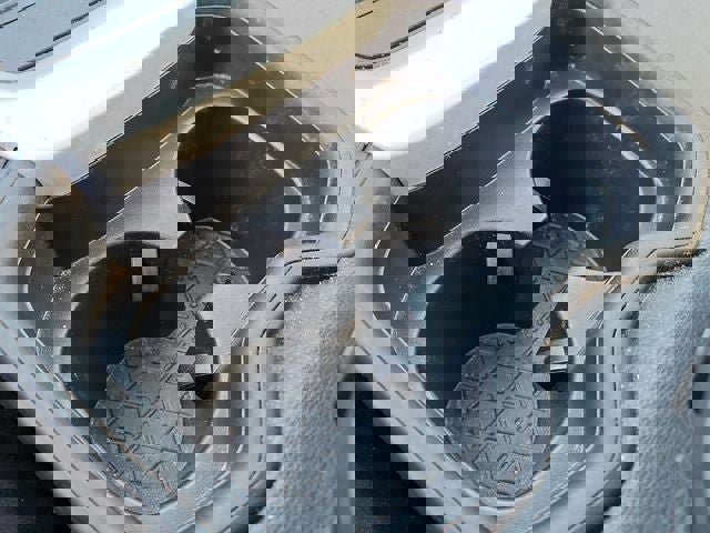 Used 2021 Toyota RAV4 XLE image 21