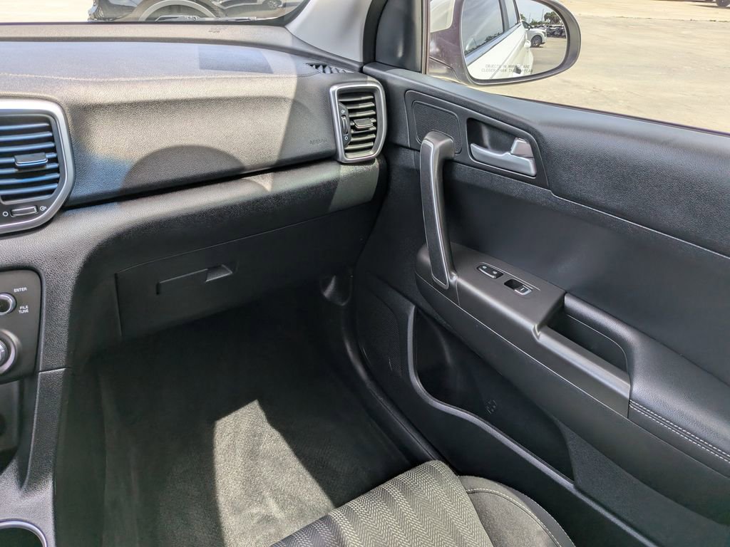 Certified 2021 Kia Sportage LX FWD image 27