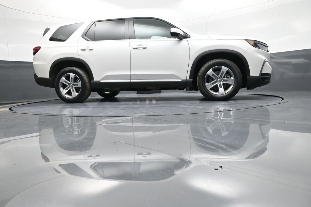 Used 2023 Honda Pilot EX-L image 30