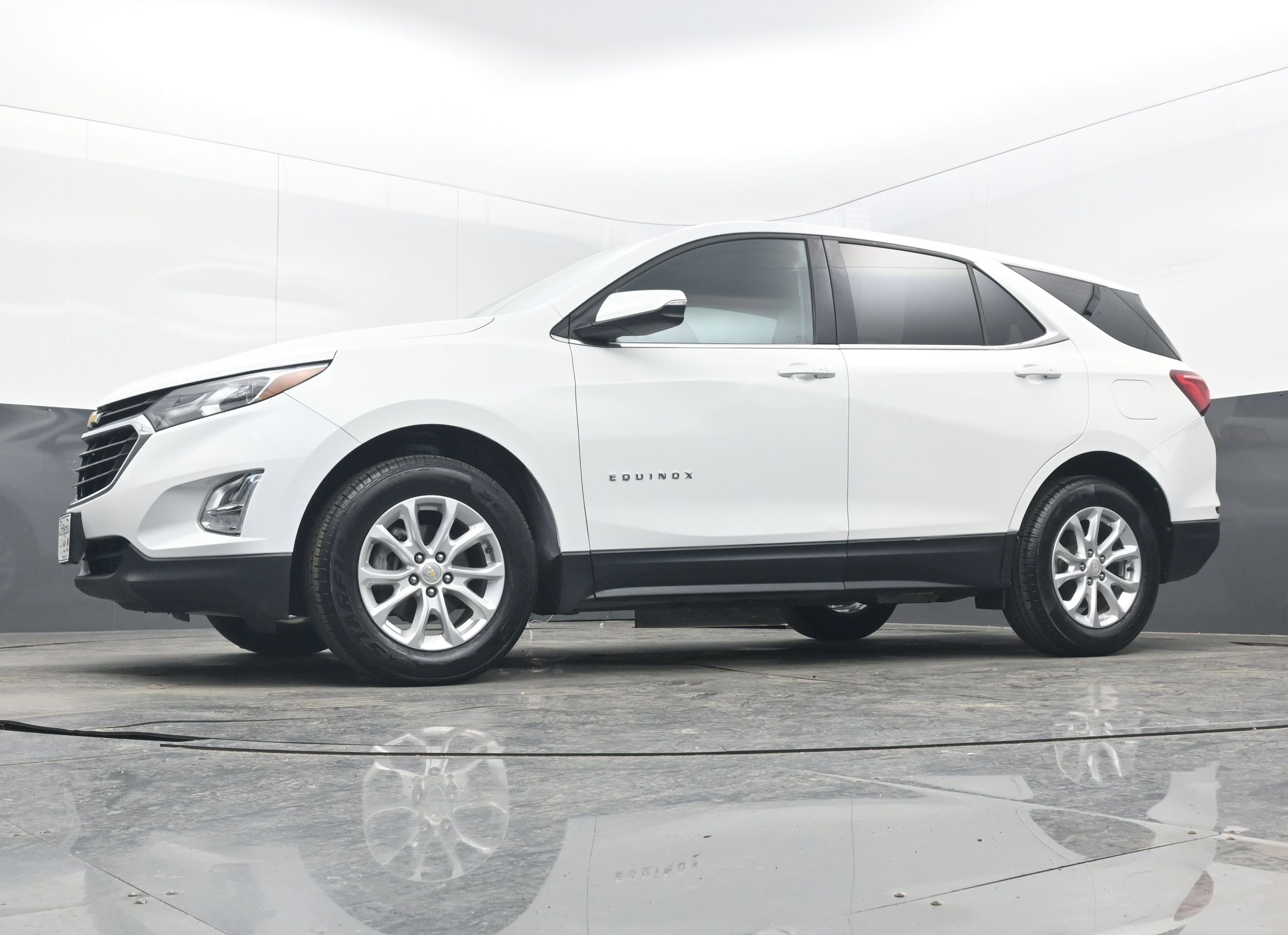 Used 2019 Chevrolet Equinox LT image 24