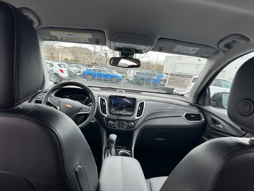 Used 2024 Chevrolet Equinox Premier w/ LPO, Floor Liner Package image 25