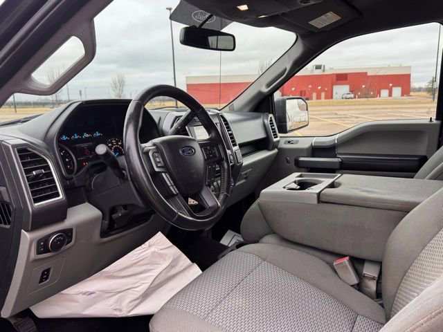 Used 2016 Ford F150 XLT w/ Equipment Group 302A Luxury image 8