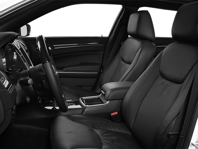 Used 2014 Chrysler 300 C AWD/4WD image 13