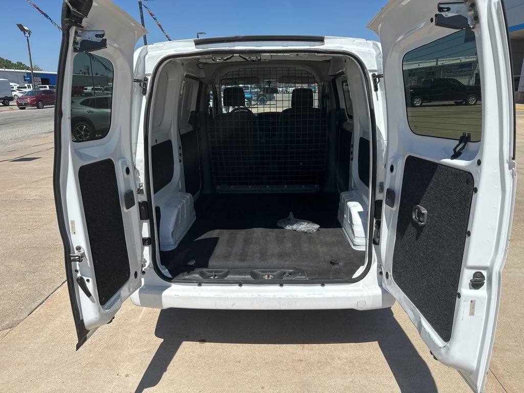 Used 2015 Chevrolet City Express LS w/ Appearance Package FWD image 29