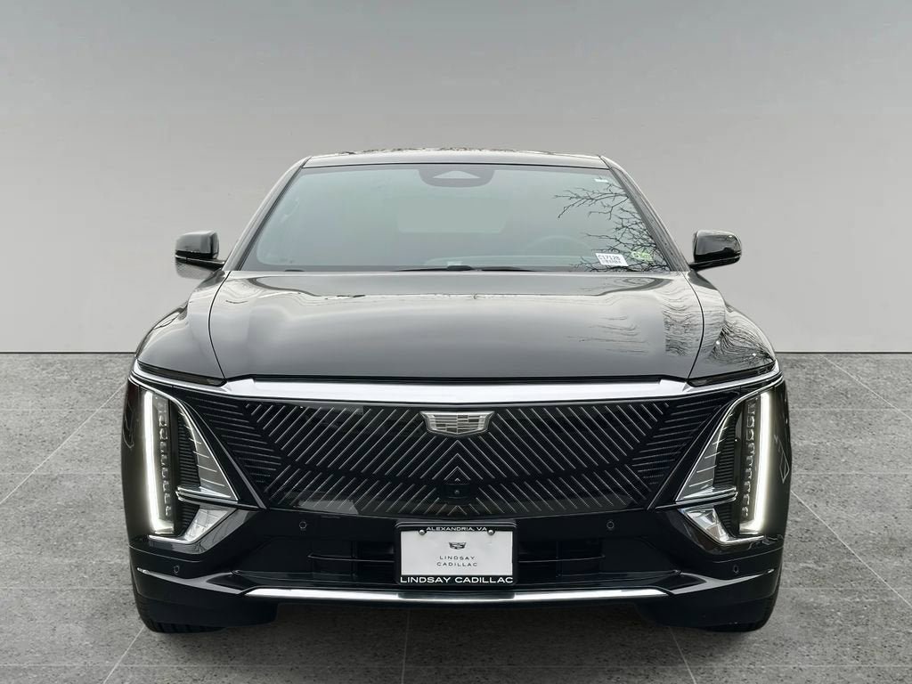 New 2024 Cadillac Lyriq Luxury w/ LPO, Floor Liner Package image 7