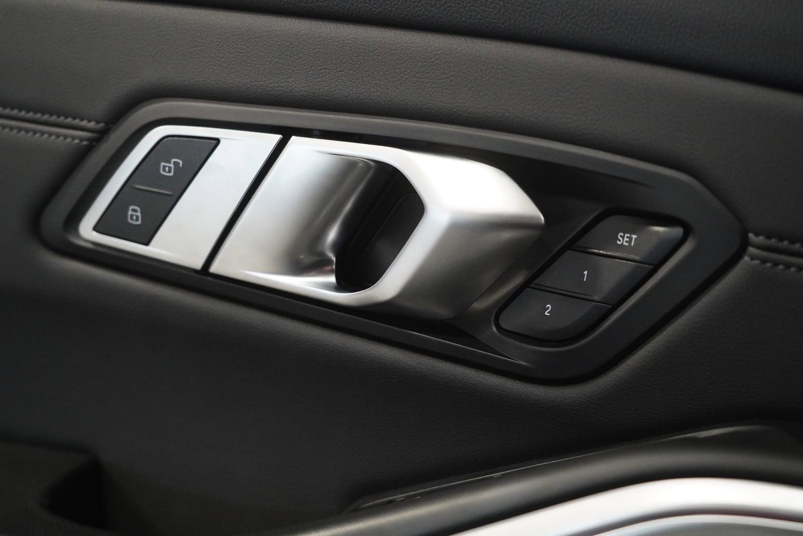 Used 2023 BMW M3 Competition w/ M Carbon Exterior Package image 29