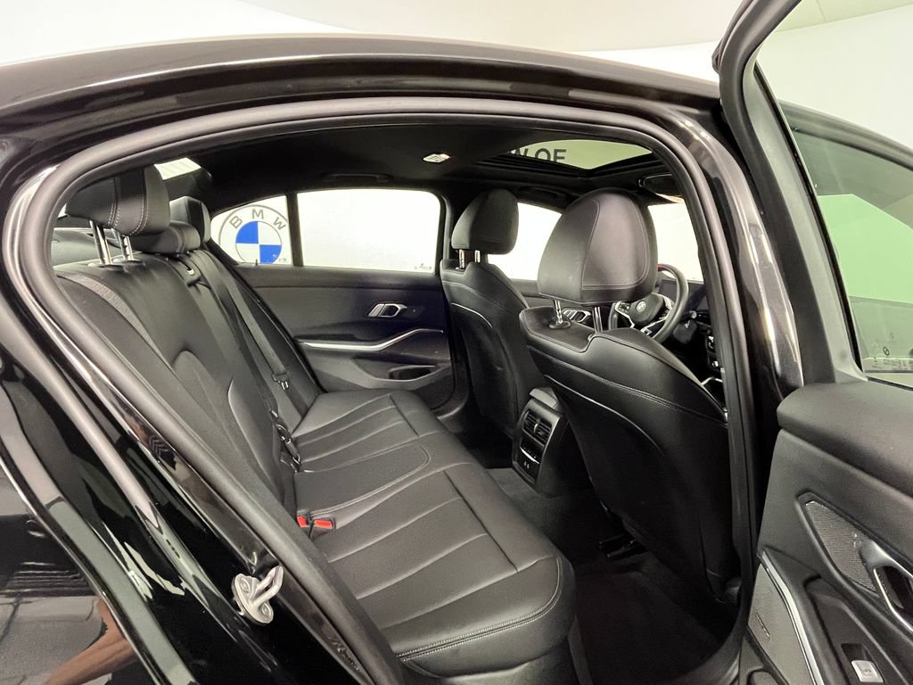 Used 2025 BMW M340i xDrive w/ Premium Package AWD/4WD image 22