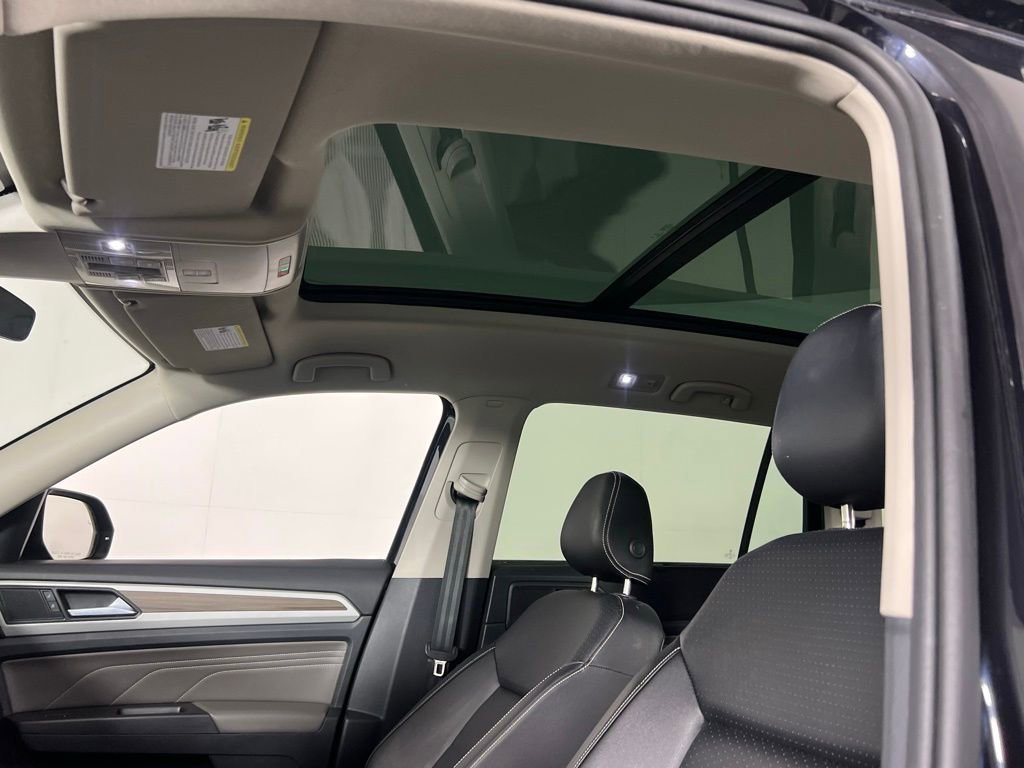 Used 2023 Volkswagen Atlas SEL image 26