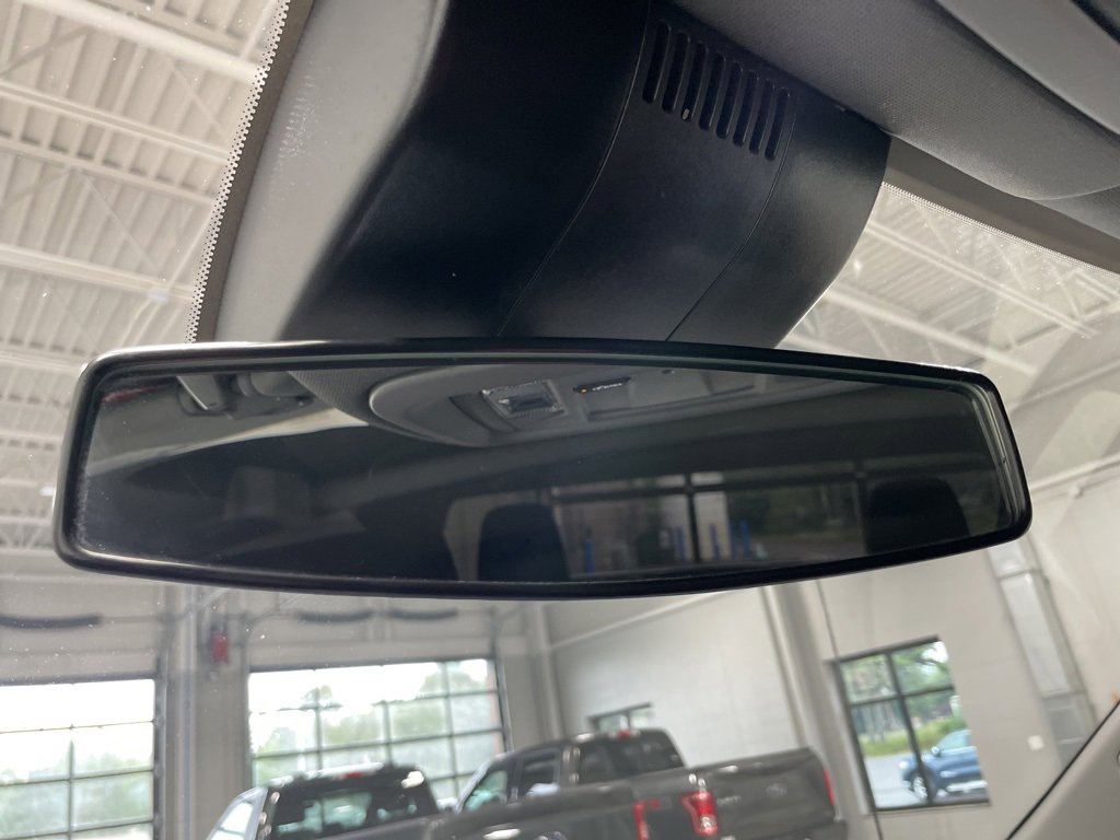 Used 2025 Chevrolet Silverado 1500 LT image 48