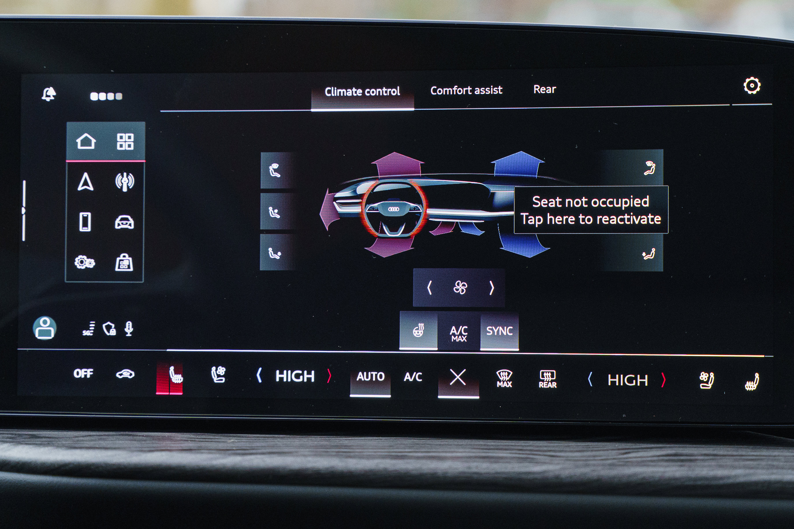 Certified 2025 Audi Q5 Premium Plus image 11