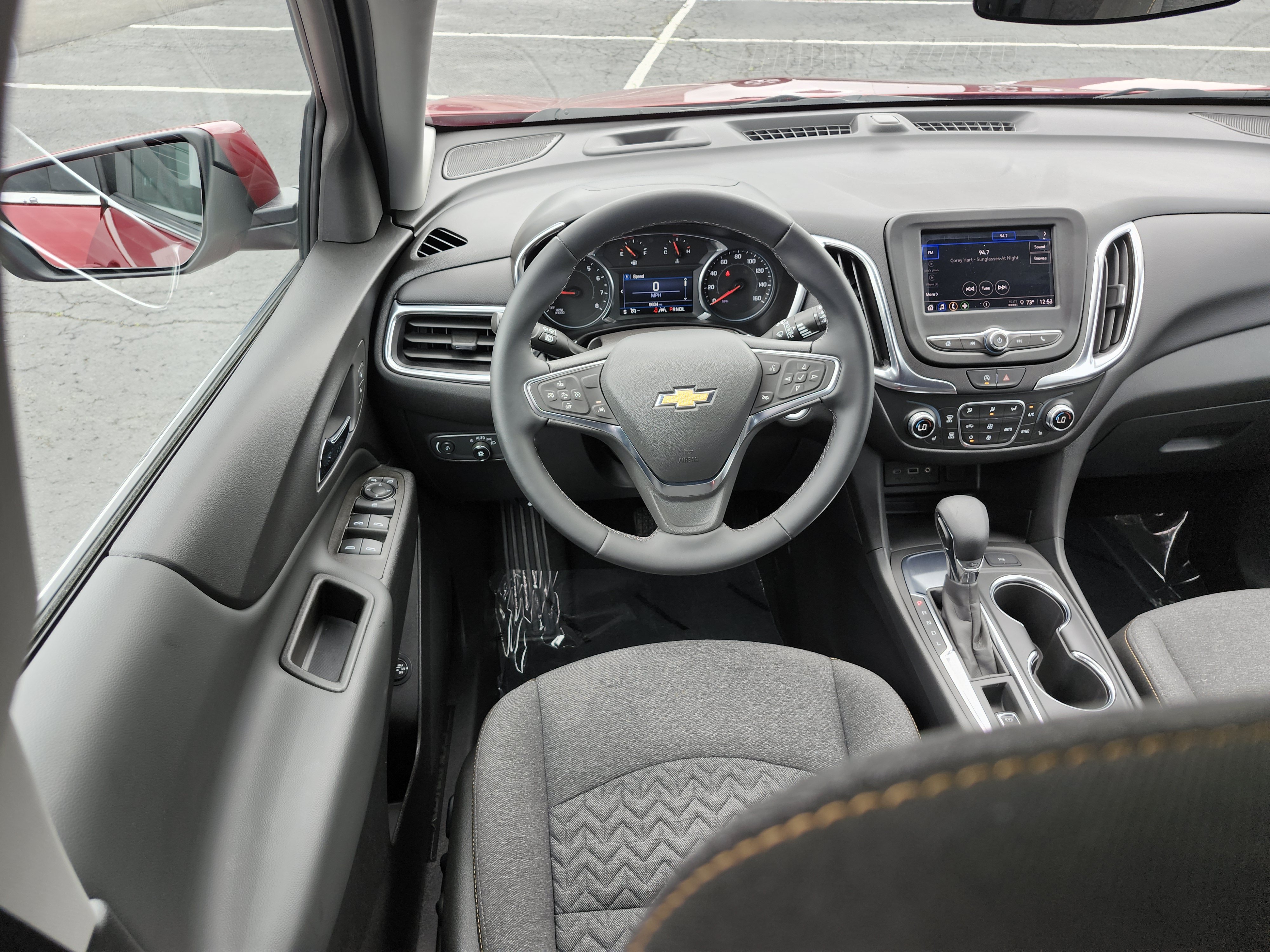 Used 2024 Chevrolet Equinox LT FWD image 27
