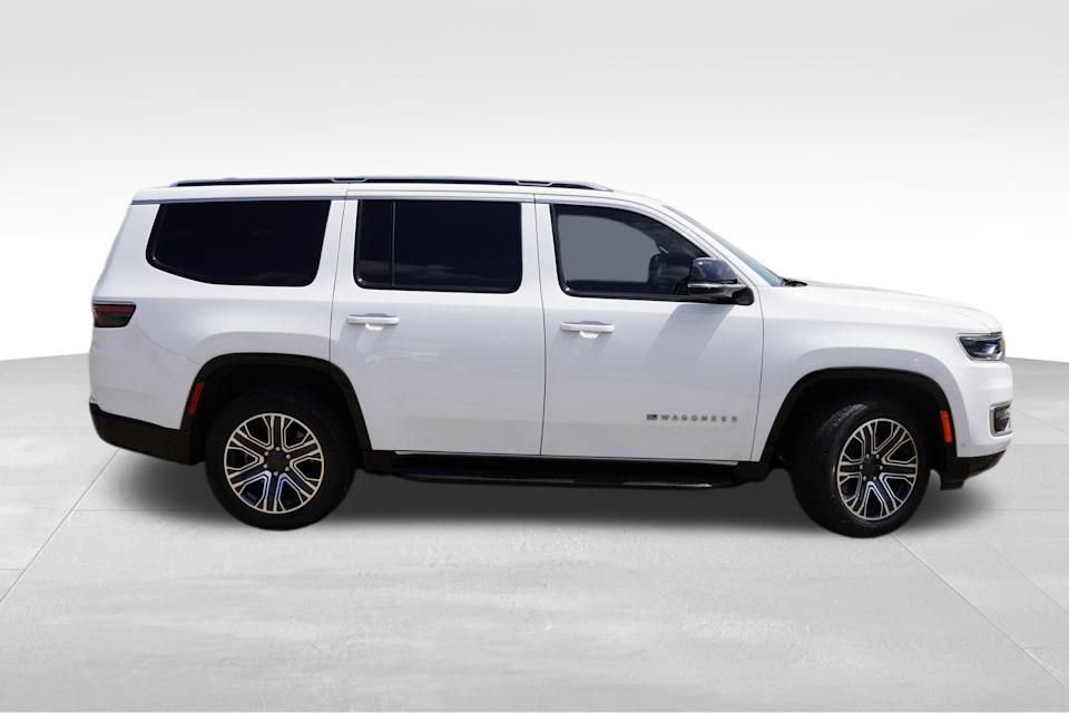 Used 2024 Jeep Wagoneer Series II w/ Flexible Seating Group image 3