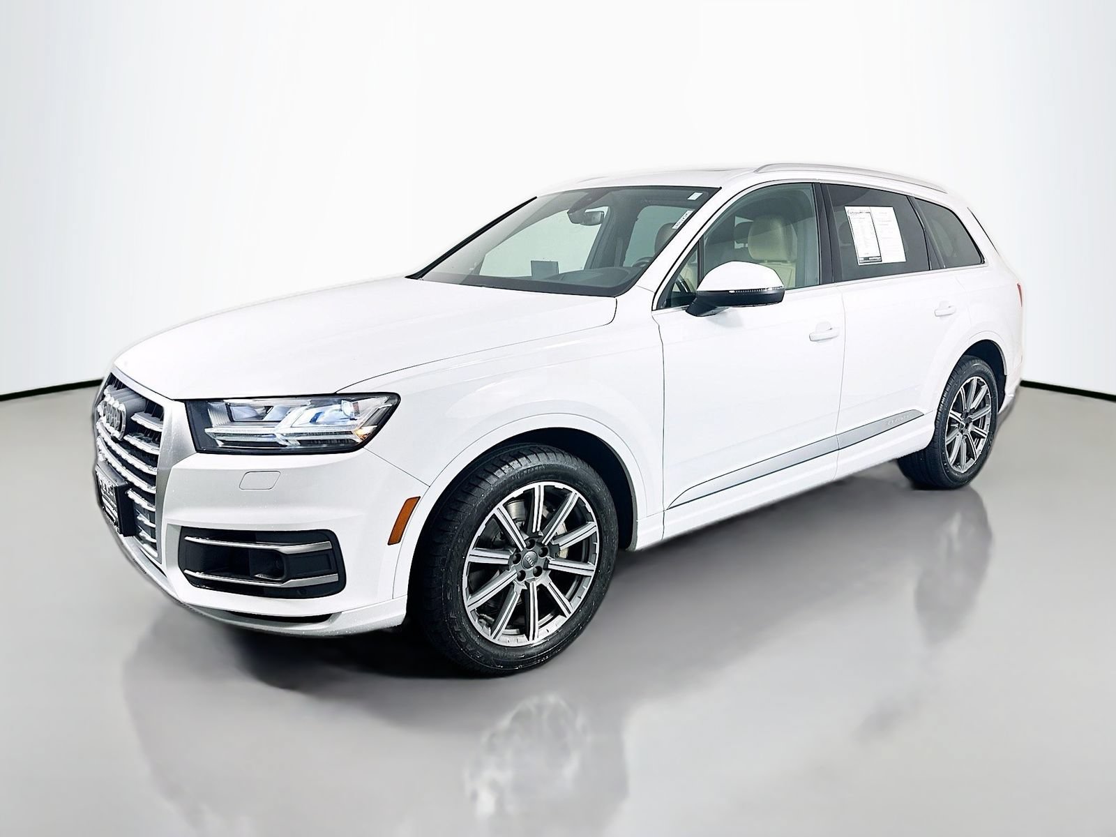 Used 2018 Audi Q7 3.0T Prestige w/ Prestige Package AWD/4WD image 3