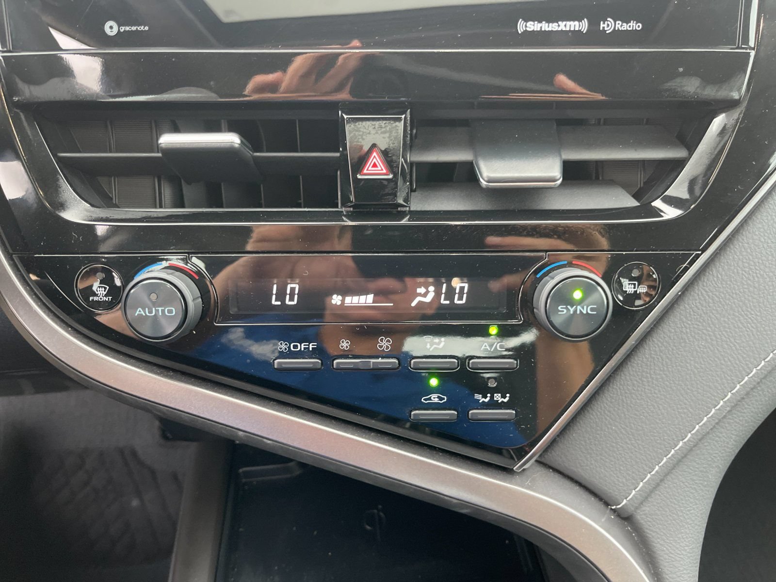 Used 2023 Toyota Camry SE w/ Audio Upgrade Package FWD image 21