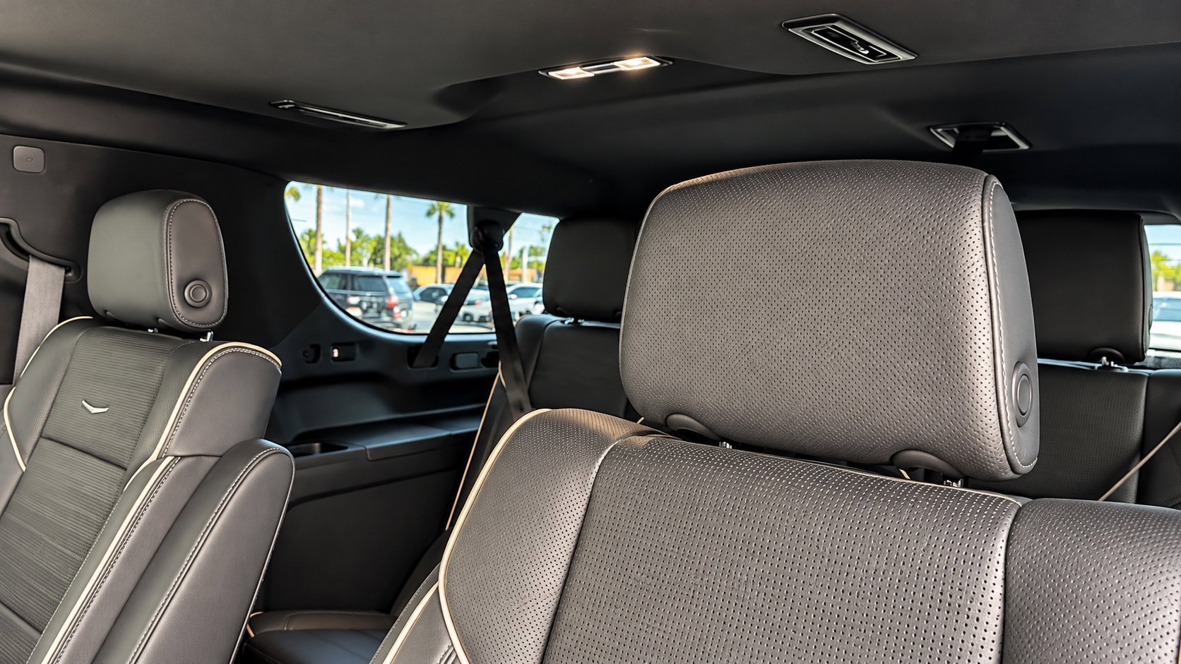 Certified 2023 Cadillac Escalade ESV Sport RWD image 13