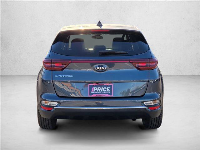 Used 2022 Kia Sportage LX image 7