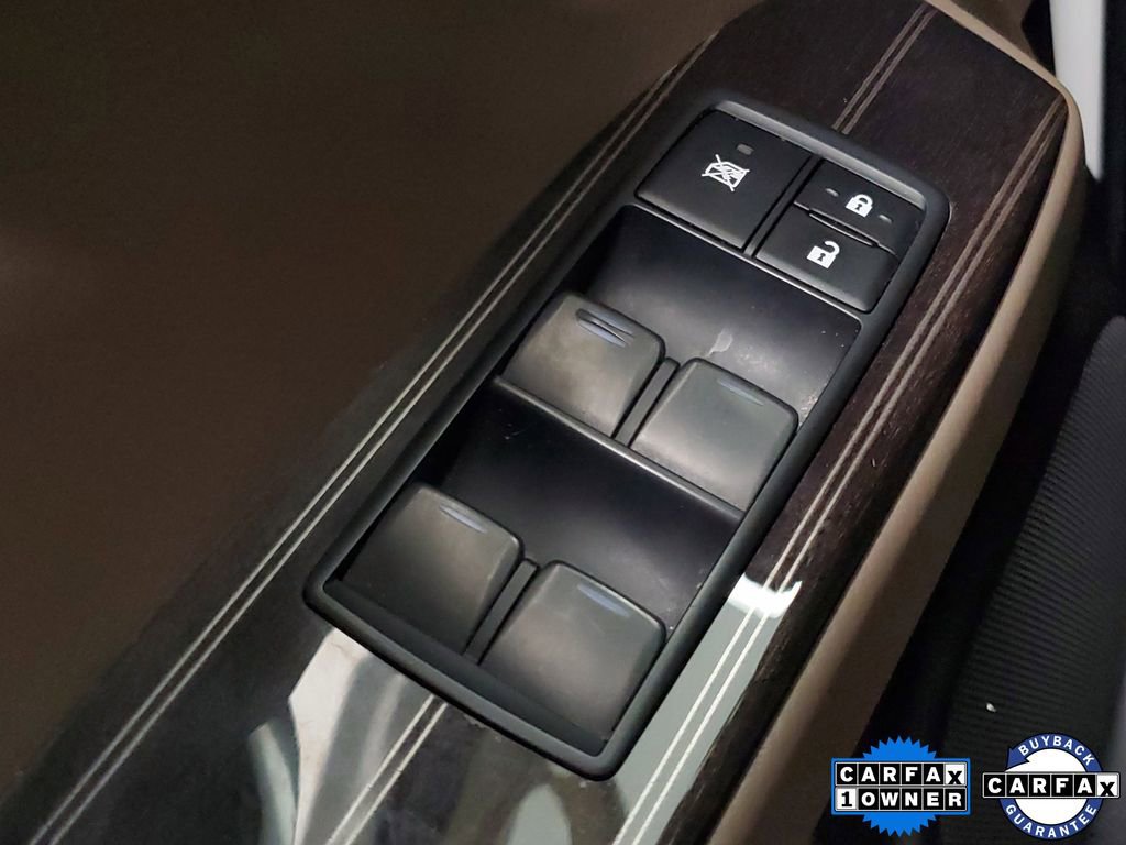 Used 2020 Lexus GX 460 Premium w/ Premium Package image 17