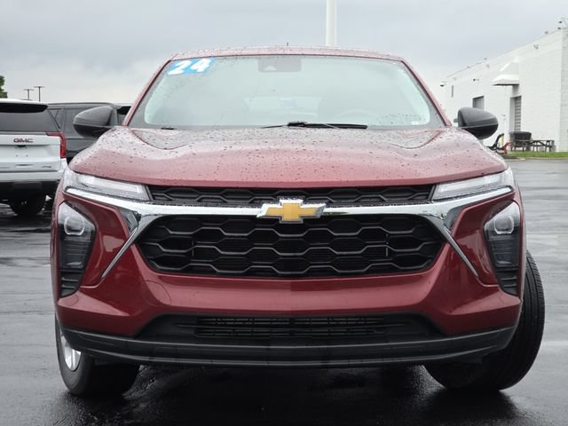 Certified 2024 Chevrolet Trax LS FWD image 13