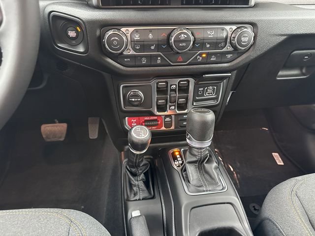 New 2026 Jeep Gladiator Sport AWD/4WD image 23
