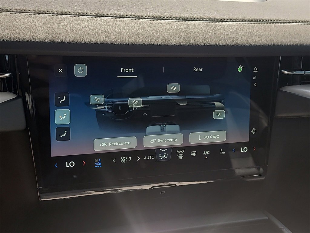 New 2025 Lincoln Navigator Reserve w/ Jet Appearance Package image 25