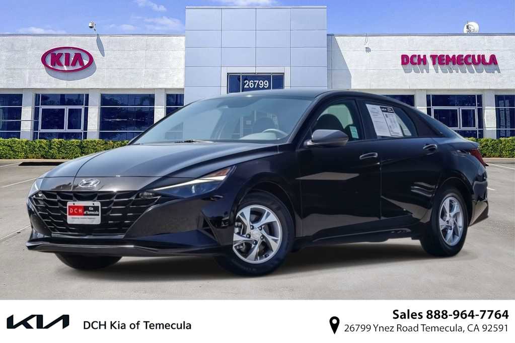 Used 2022 Hyundai Elantra SE w/ Cargo Package FWD image 1