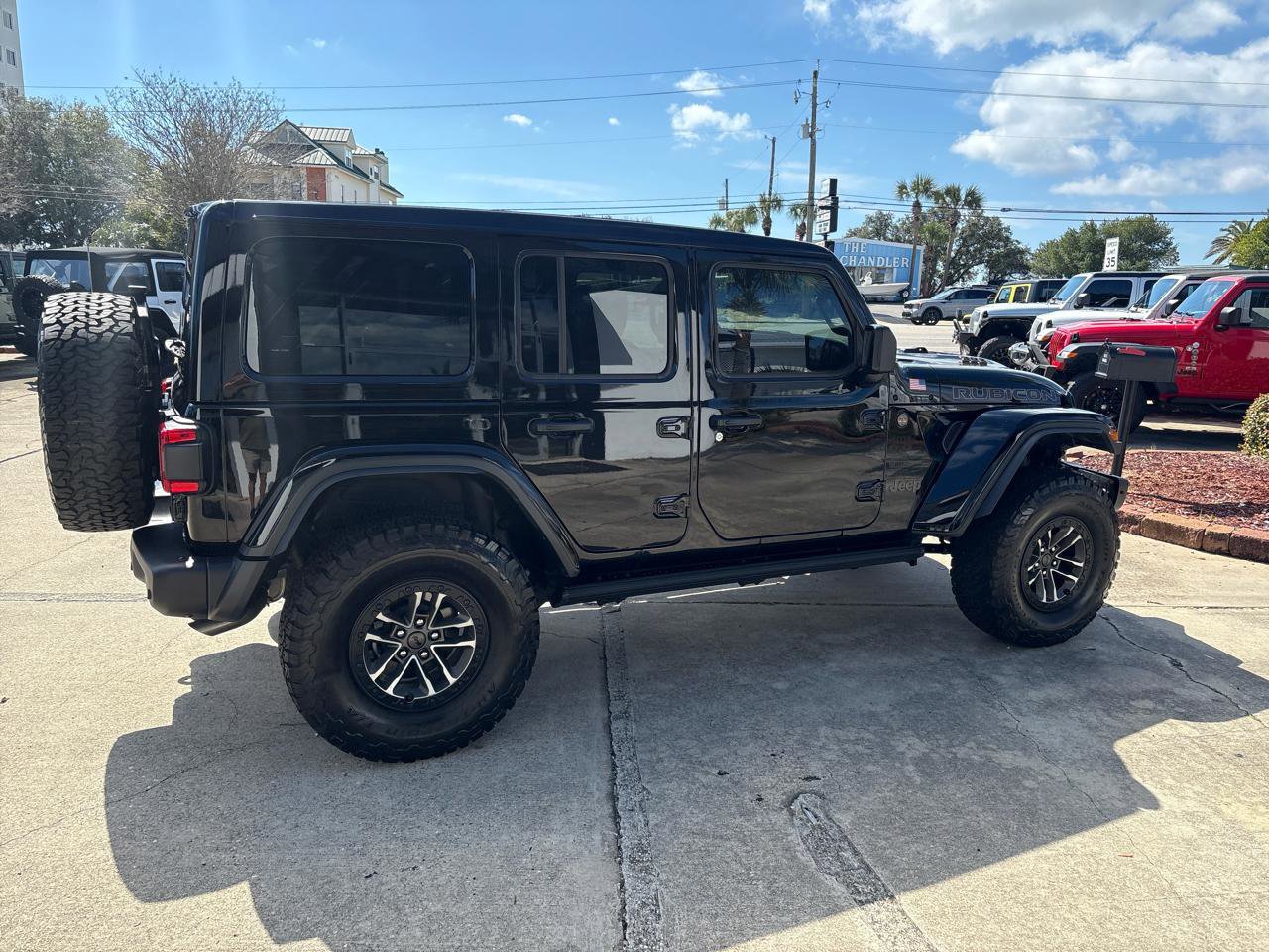 Used 2024 Jeep Wrangler Unlimited Rubicon 392 image 5