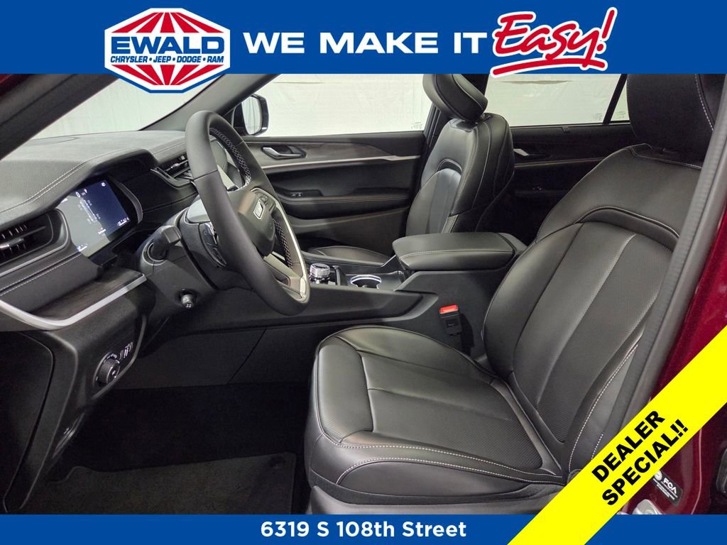 New 2025 Jeep Grand Cherokee Limited w/ Luxury Tech Group II image 7