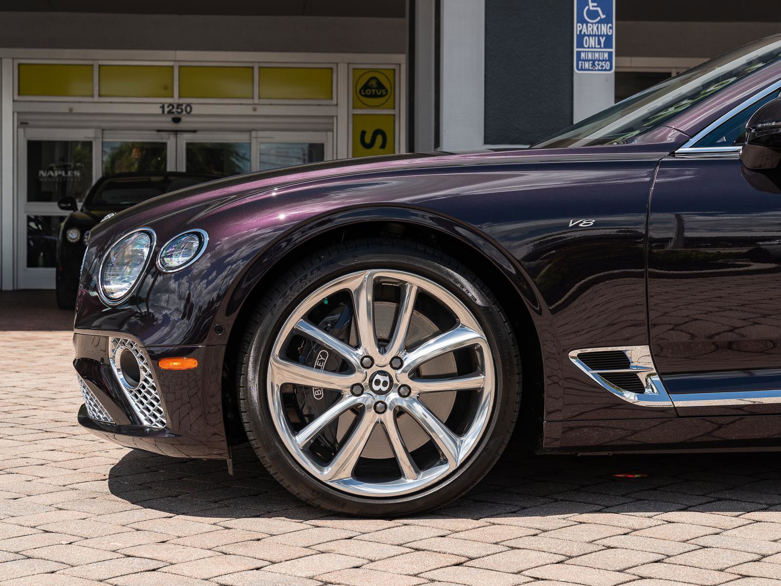 Used 2022 Bentley Continental GT Mulliner AWD/4WD image 37