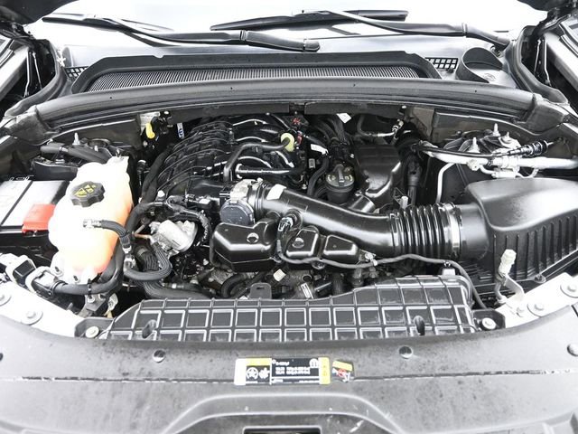 Used 2022 Jeep Grand Cherokee L Laredo w/ Luxury Tech Group I image 24