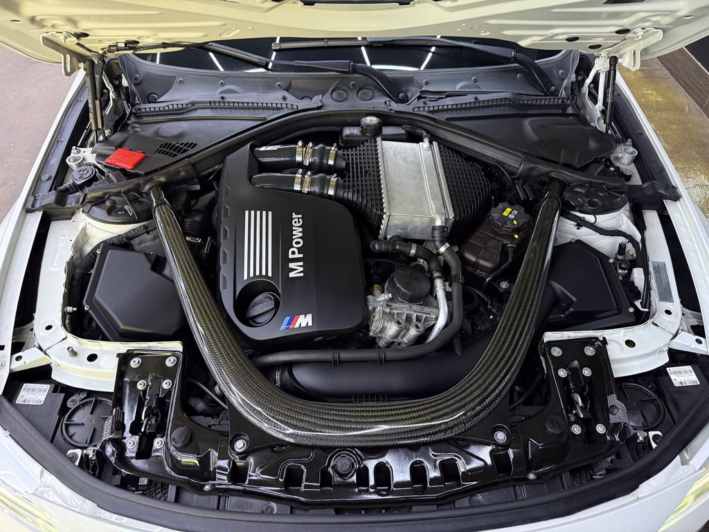 Used 2016 BMW M3 RWD image 28