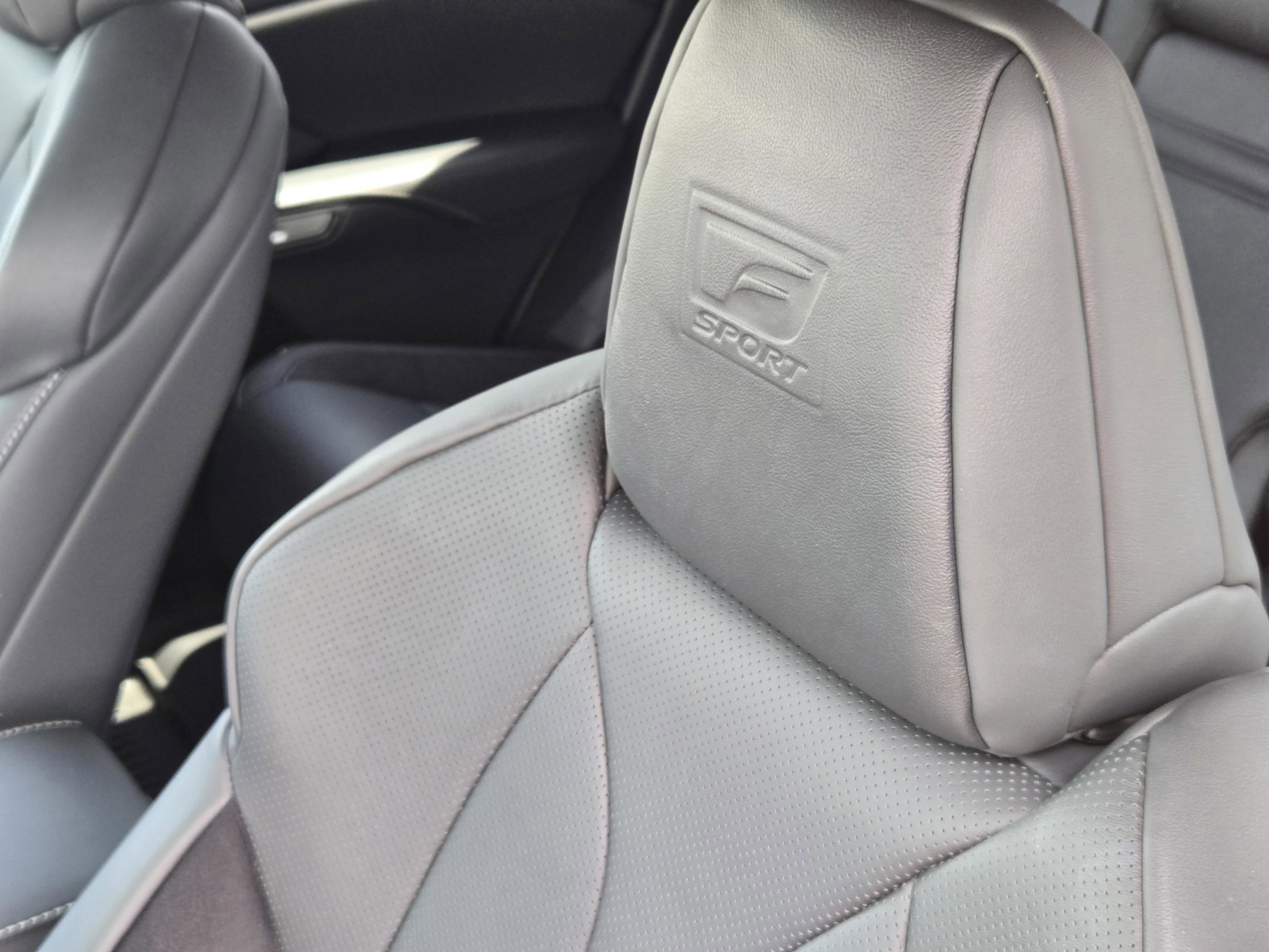 Used 2023 Lexus RX 500h F Sport w/ Cold Area Package AWD/4WD image 22