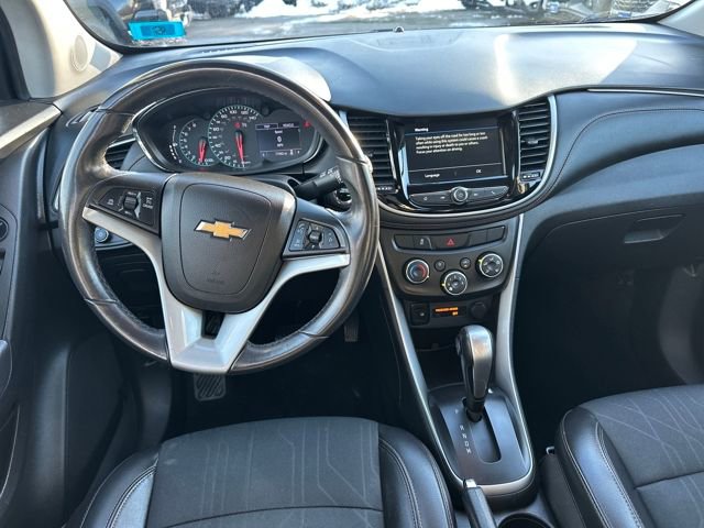 Used 2019 Chevrolet Trax LT w/ LT Convenience Package image 15