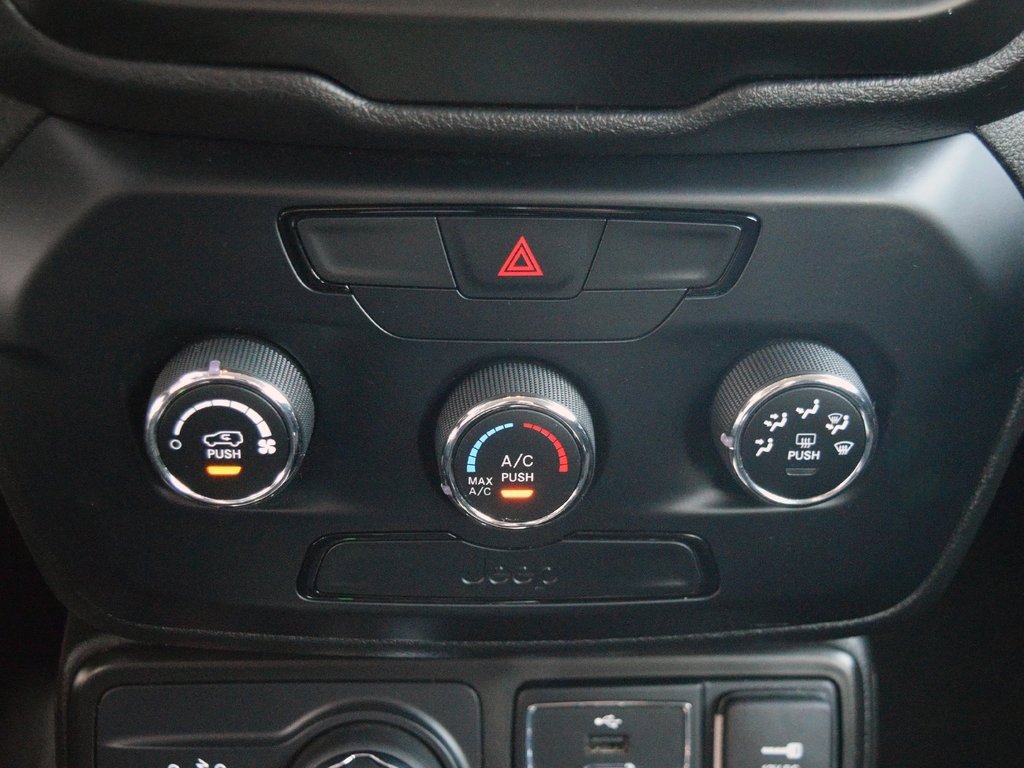 Used 2020 Jeep Renegade Sport image 22