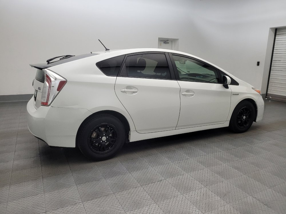 Used 2015 Toyota Prius Two image 10