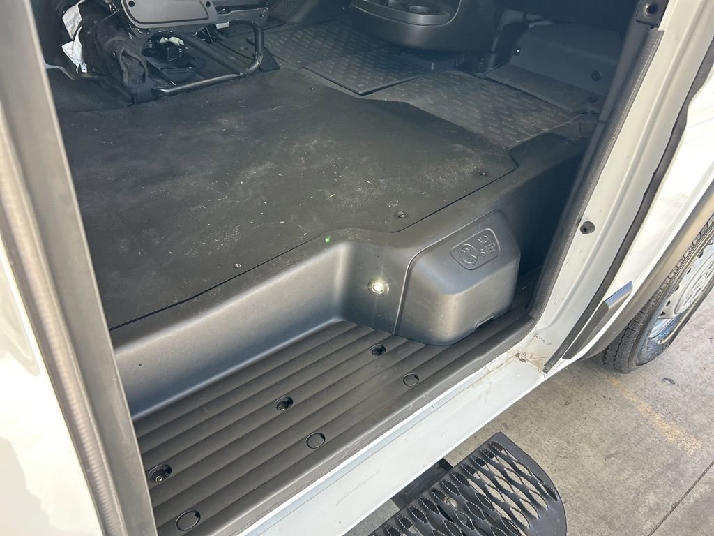 Used 2024 RAM ProMaster 3500 w/ Delivery Van Package image 25