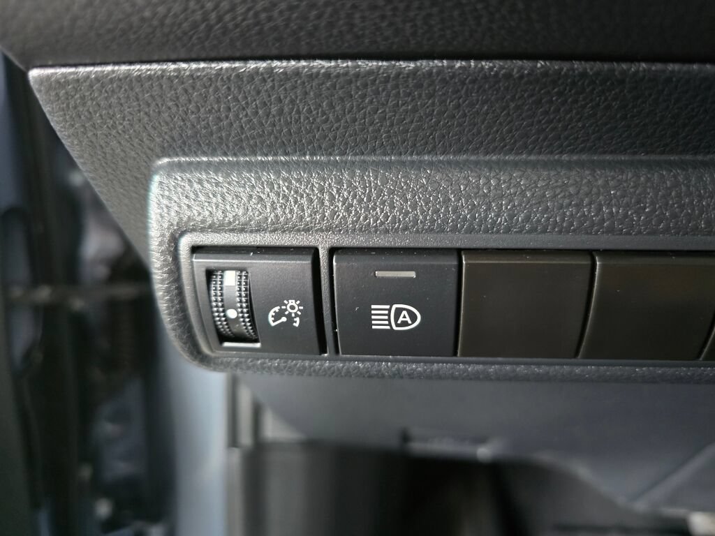 Used 2024 Toyota Corolla XSE FWD image 26