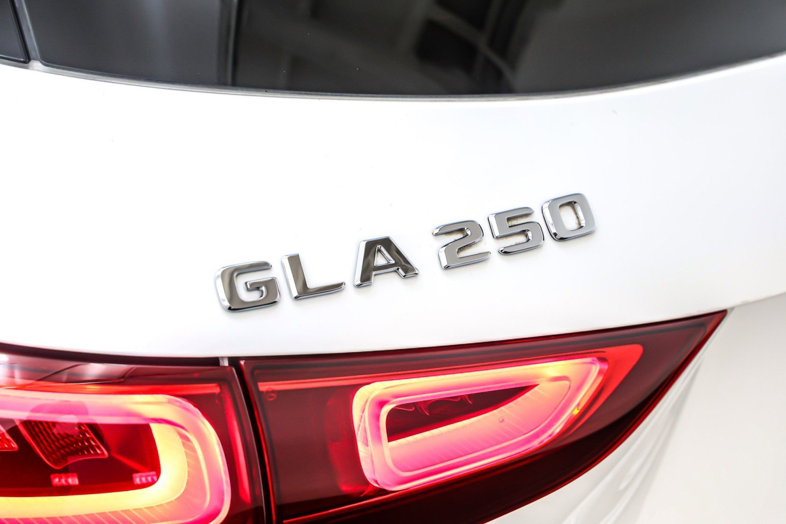 Certified 2023 Mercedes-Benz GLA 250 image 10